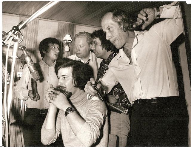 The New Hotvill's quintet in the studio, 1974