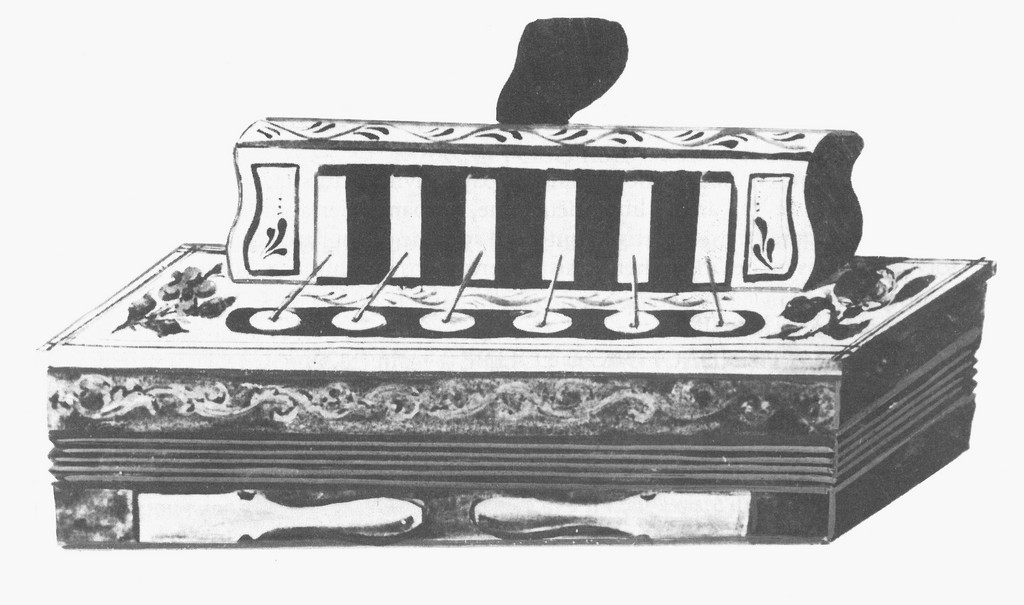 Gravure d'un des premiers instruments à anches libres, à soufflet et à six touches