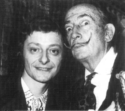 Claude Garden aux côtés de Salvador Dalí