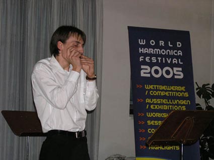 Antoine Leroux en compétition au World Harmonica Festival 2005